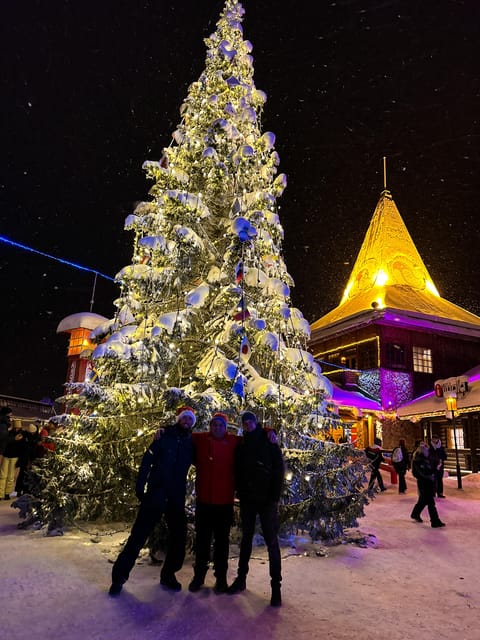 Rovaniemi: Guided Tour of Santa Claus Village - Snowman World and the optional activities