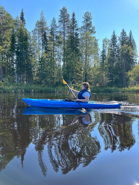 Rovaniemi: Guided Wilderness Kayaking Adventure - What the lake paddle is really like