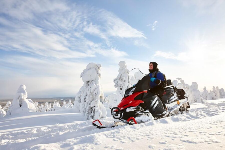 Rovaniemi: Guided Wilderness Snowmobile Ride - Sharing one snowmobile with two people