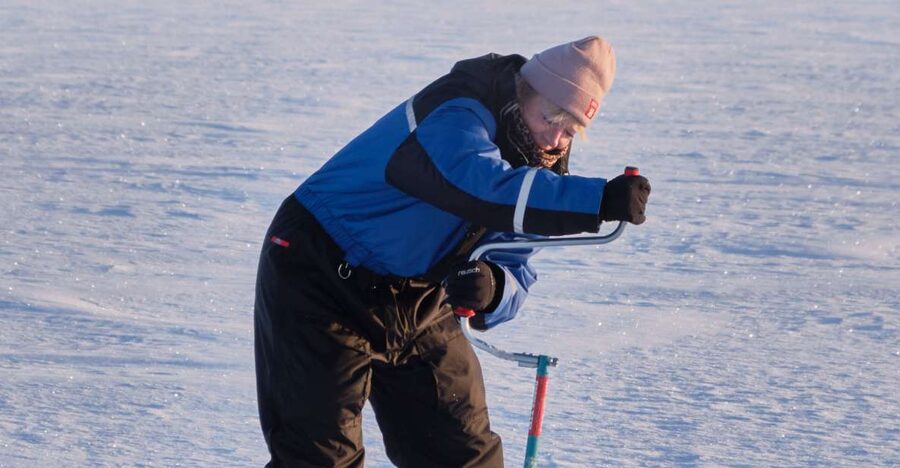 Rovaniemi: Ice-Fishing like a Finn - Why the ice-safety rule matters