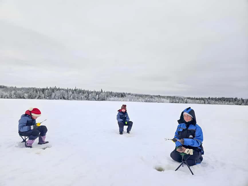 Rovaniemi: Ice Fishing Small Group Tour & Barbeque - Drilling the ice and setting up your rod