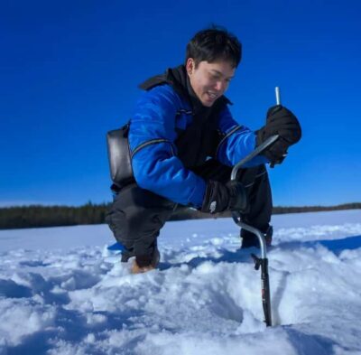 Ice Fishing Small Group Tour & Barbeque