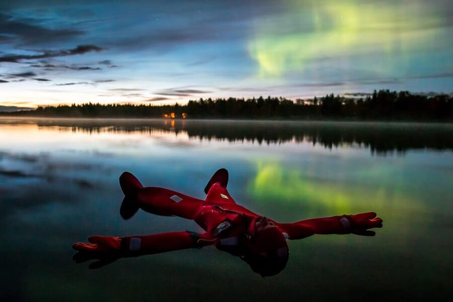 Rovaniemi: Ice Floating Experience - Getting into the thermal survival gear