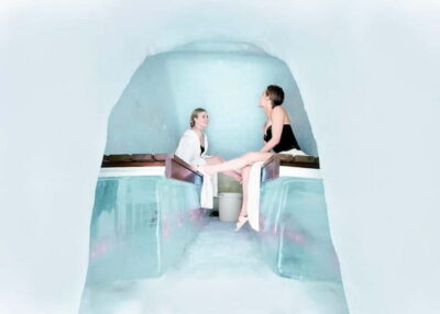 Ice Restaurant Dinner with Snow Sauna & jacuzzi