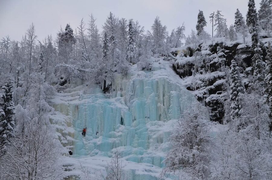Rovaniemi: Korouoma Canyon Frozen Waterfalls Guided Hike - What the seven-hour timing means