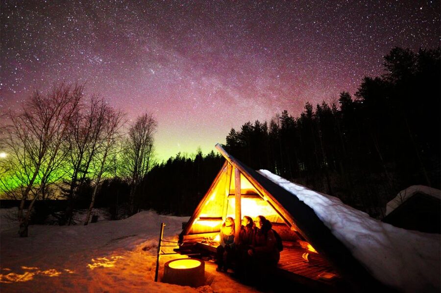 Rovaniemi: Lapland Northern Lights Tour with BBQ - Key points at a glance