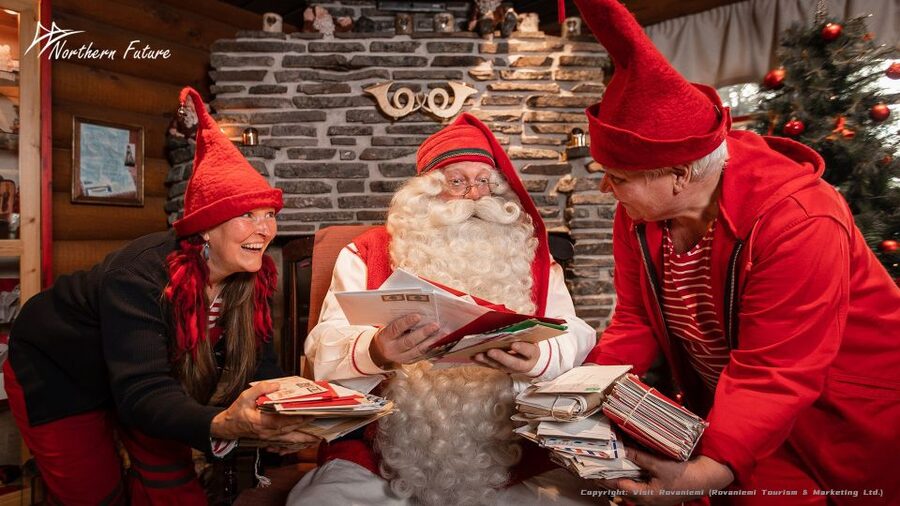Rovaniemi: Meet Santa Claus, Reindeer Sleigh Ride & Huskies - Crossing the Arctic Circle and meeting Santa