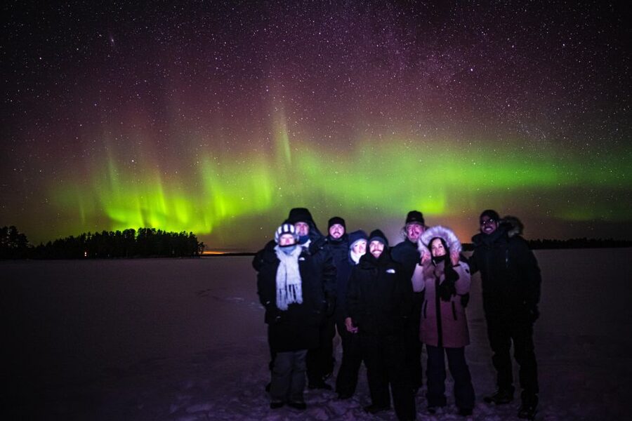 Rovaniemi: Night Sky lappish Barbecue - Dress for standing in Arctic weather