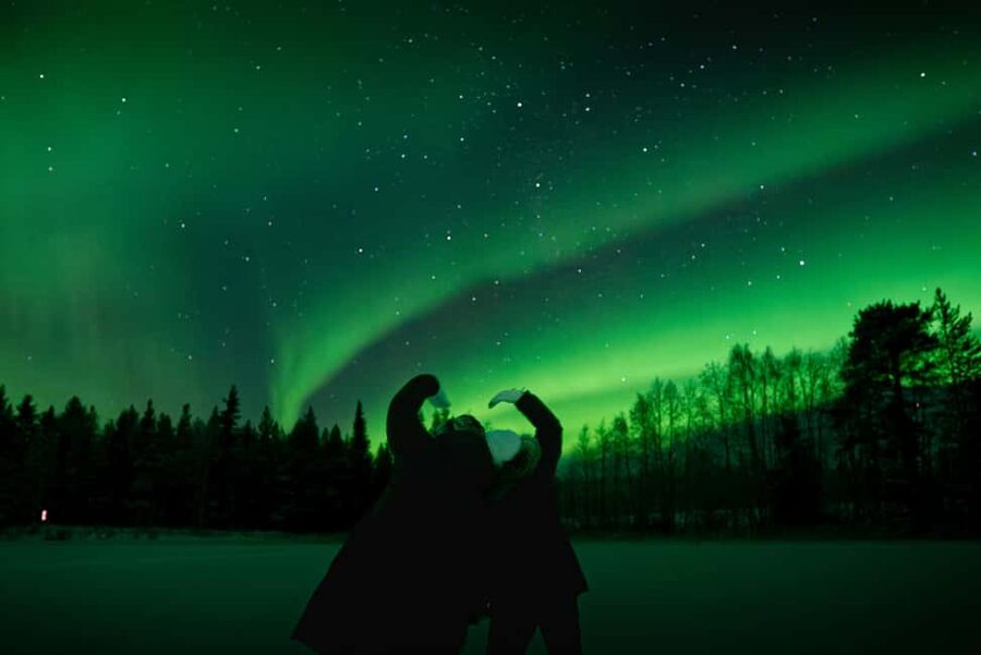 Rovaniemi: Northern Lights Photography Tour & BBQ - Leaving Rovaniemi for a darker sky