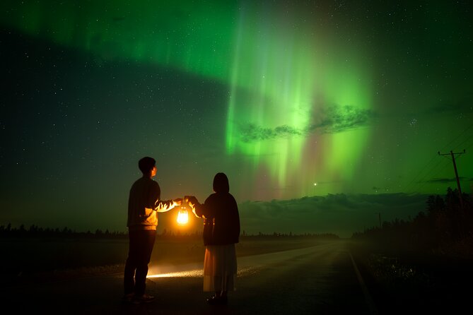 Rovaniemi: Northern Lights Small Group Money-Back Guarantee - Hunting across Finnish and Swedish Lapland