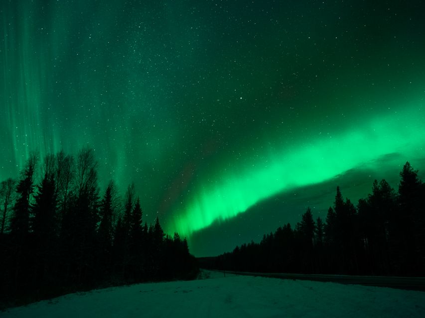 Rovaniemi: Northern Lights Tour with Guaranteed Sightings - The real cost of unlimited time