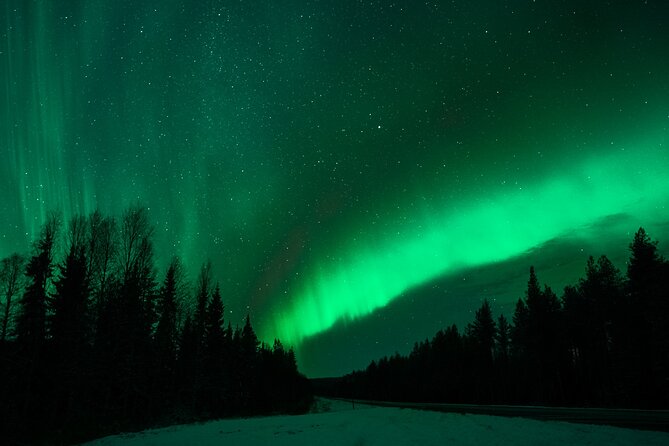 Rovaniemi: Private Aurora Tour with Guaranteed Sightings - Several viewing spots can improve your odds