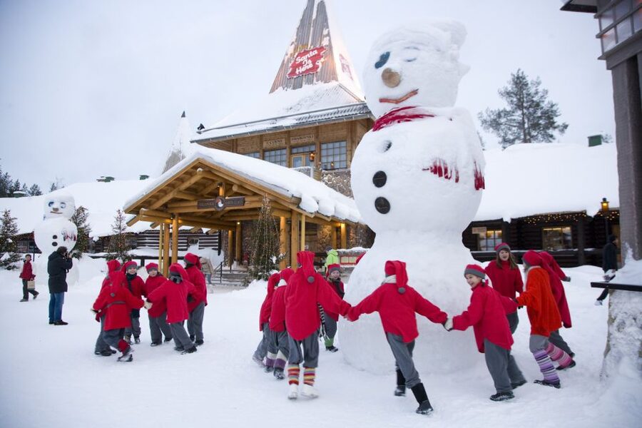 Rovaniemi: Santa Claus Village and Arctic Circle - Crossing the Arctic Circle is simple but satisfying
