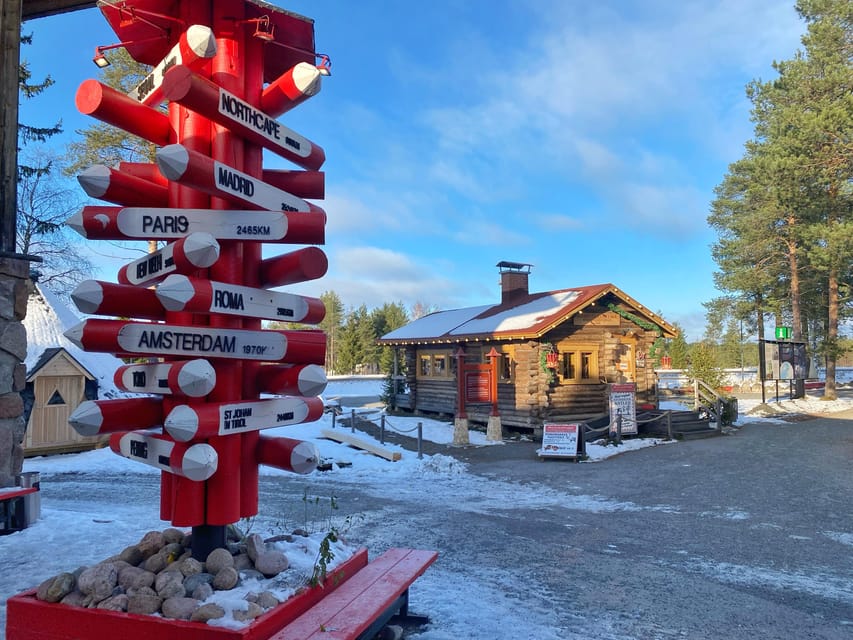 Rovaniemi: Santa Claus Village and Husky sledge/guided tour - Santa Claus Village is the main event