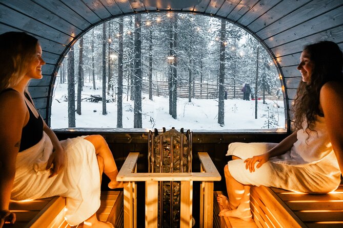 Rovaniemi Sauna World with a Hot Tub, Jacuzzi and Cold Pool - Who will enjoy this most