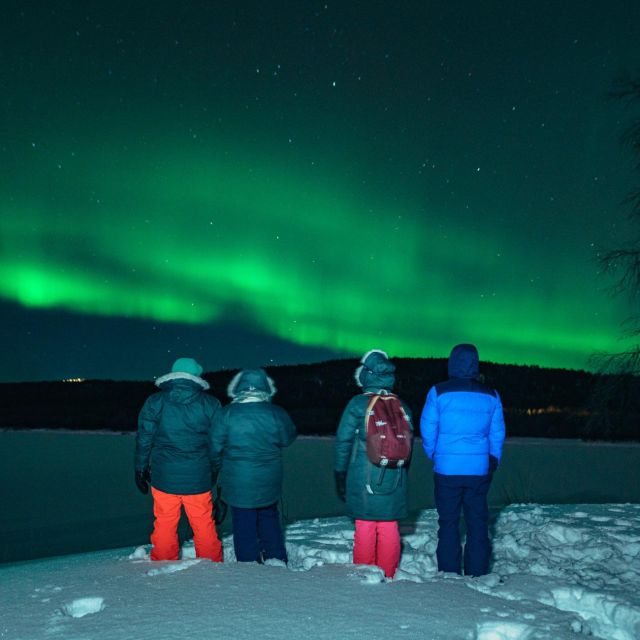 Rovaniemi: Small Group Aurora Hunt-full money back guarantee - Waiting for the sky to open