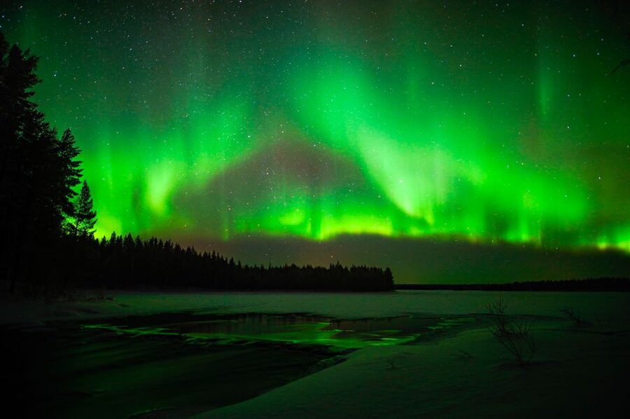 Rovaniemi: Small-Group Northern Lights Wilderness Tour - Weather, luck, and honest expectations