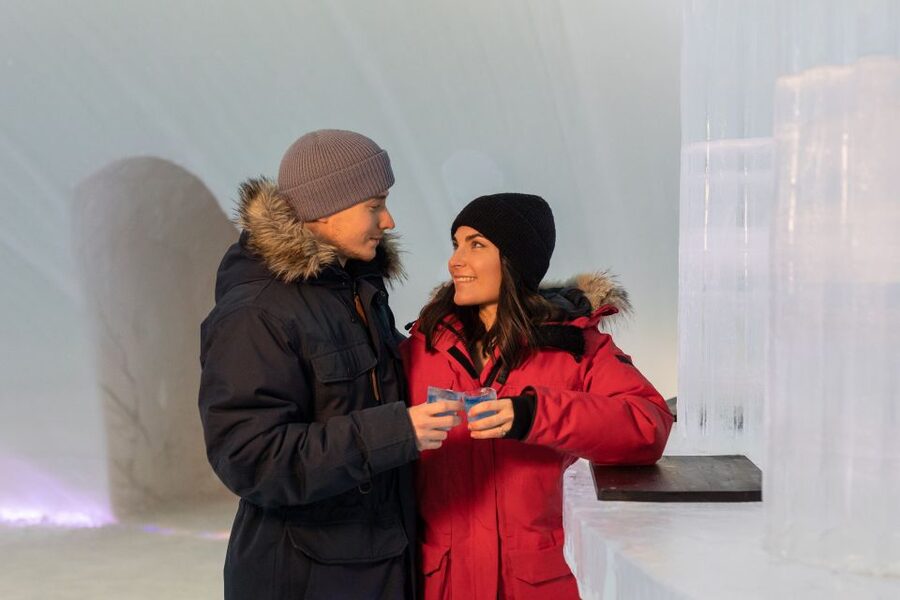 Rovaniemi: Snow Hotel Tour with Food by the Fire - The Ice Bar and Ice Restaurant