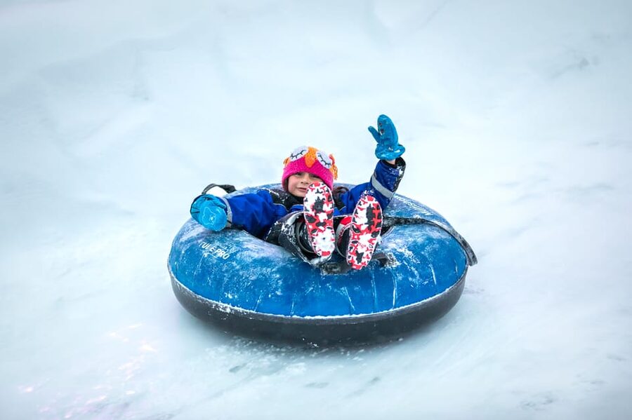 Rovaniemi: Snowman World Entrance Ticket - Use the flexible entry to build your day