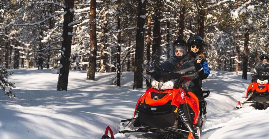 Rovaniemi: Snowmobile Safari into the Arctic Circle Forest - Why this snowmobile ride works so well in Rovaniemi