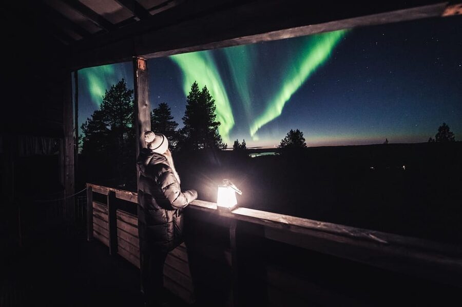 Rovaniemi: Snowy Forest Night Hike with Northern Lights - Setting out through Rovaniemi’s snowy woods