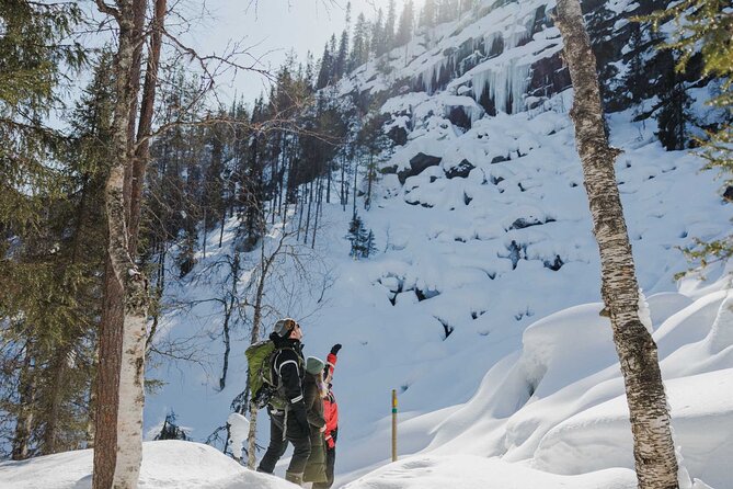 Rovaniemi - Visit to The Frozen Waterfalls of Korouoma - A campfire lunch in the forest