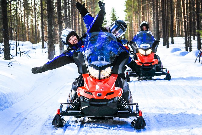 Snowmobile Safari in the Nature - Morning start - Driving rules, safety, and practical limits