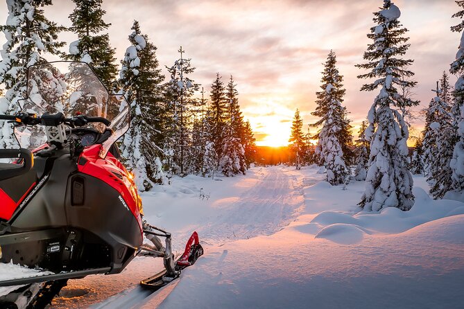 Snowmobile Tours in Rovaniemi Lapland - Getting dressed for real Lapland cold