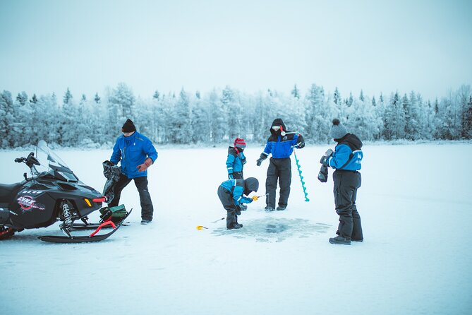 Snowmobiling and ice fishing in Apukka Resort, Rovaniemi - What the family setup means