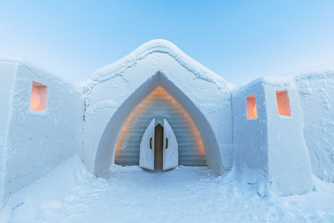 Visiting package: Guided Tour at Arctic Snow Hotel - What the Arctic SnowHotel visit is really about